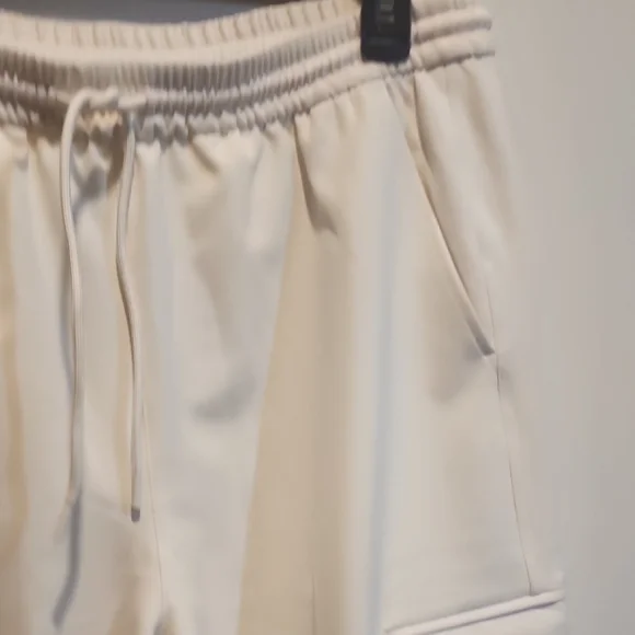 Athleta Women's Cream Wide Leg Pants - Picture 7 of 15